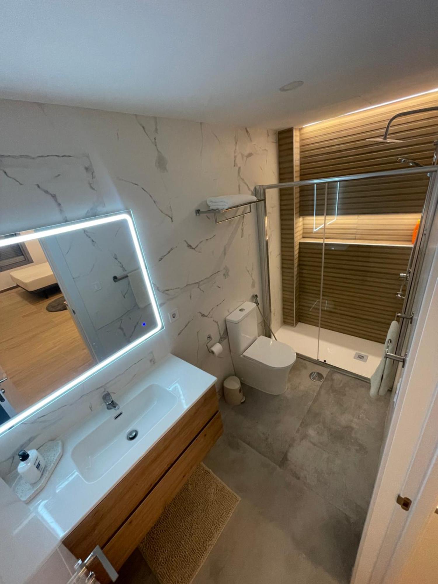 Infinity Apartment Alicante Esterno foto