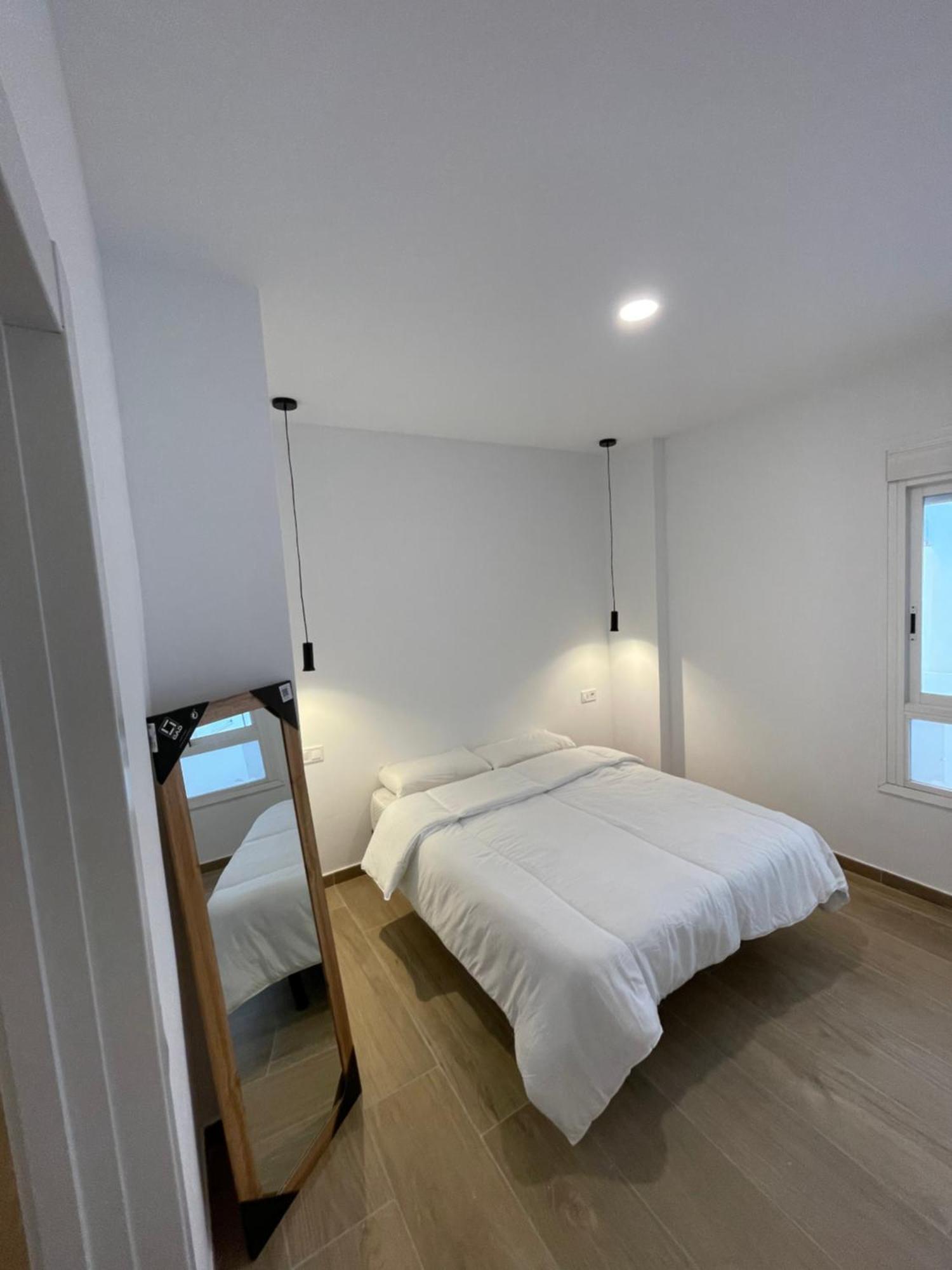 Infinity Apartment Alicante Esterno foto