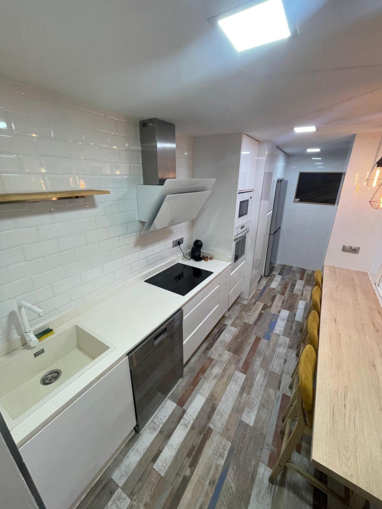 Infinity Apartment Alicante Esterno foto